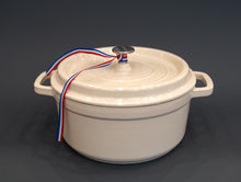 Заредете изображение във визуализатора на галерията – Тенджера чугун
